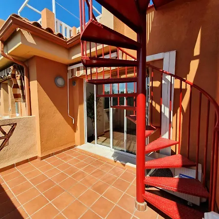 Penthouse In Reserva De דירה